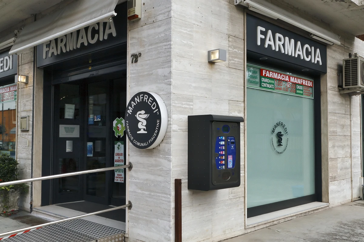 Farmacia piacenza via manfredi